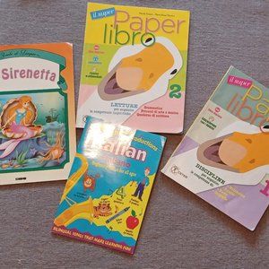 Set of 4 Italian books